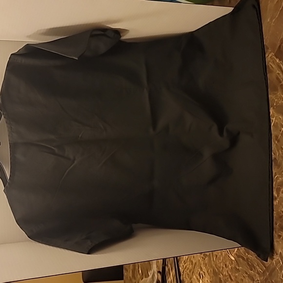 Scrub top - Picture 4 of 4